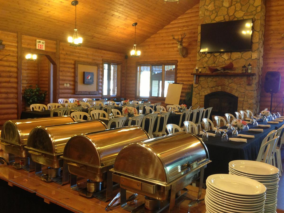 Bakers Narrows Lodge And Conference Center Flin Flon Luaran gambar