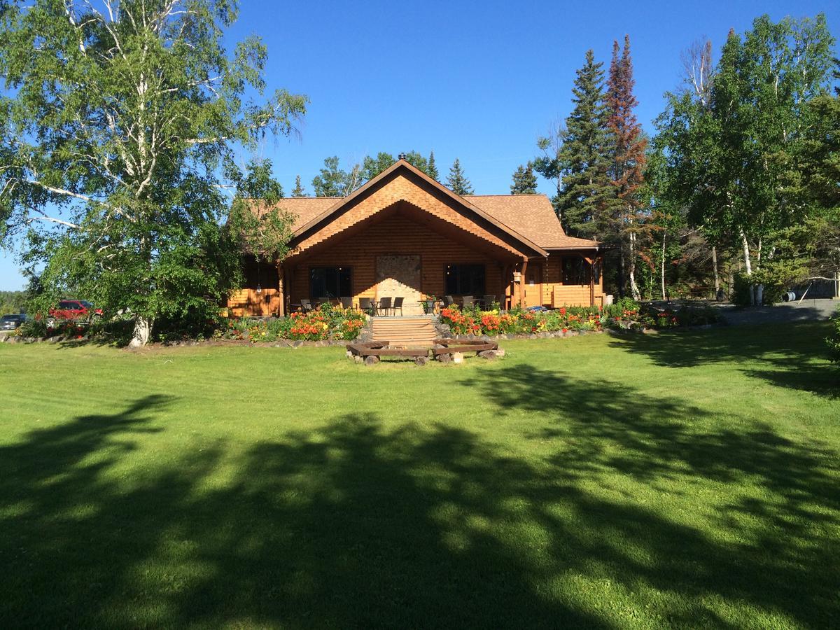 Bakers Narrows Lodge And Conference Center Flin Flon Luaran gambar
