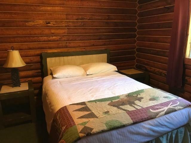 Bakers Narrows Lodge And Conference Center Flin Flon Luaran gambar